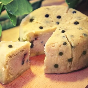 Caciotta Raw Tartufo e Noci - Agave e Pepe